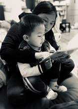 说明: E:\work\工会\2020\三八节\2020年三八节活动-档案馆\亲自时光秀-档案馆-薛秀香(陪读照).jpg